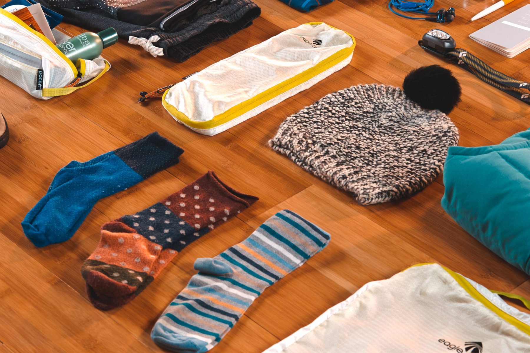 Packing cubes header