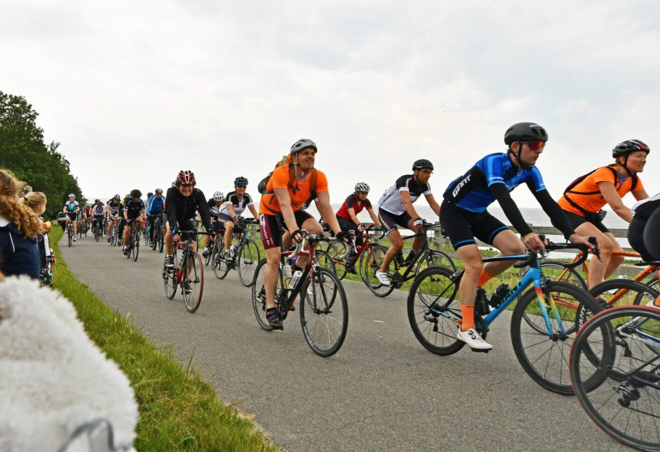 Fietselfstedentocht door Friesland