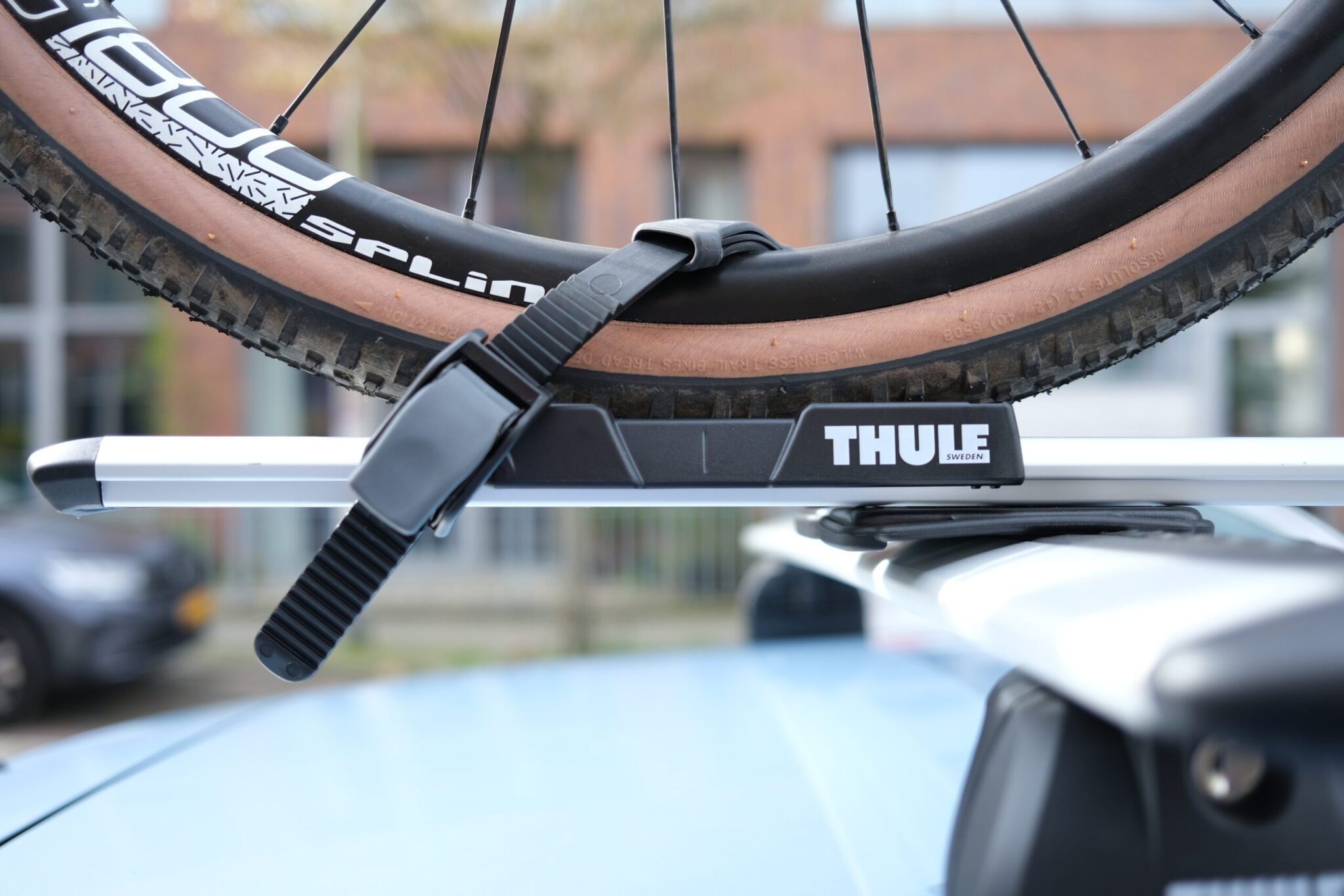 Thule ProRide monteren Stap 13