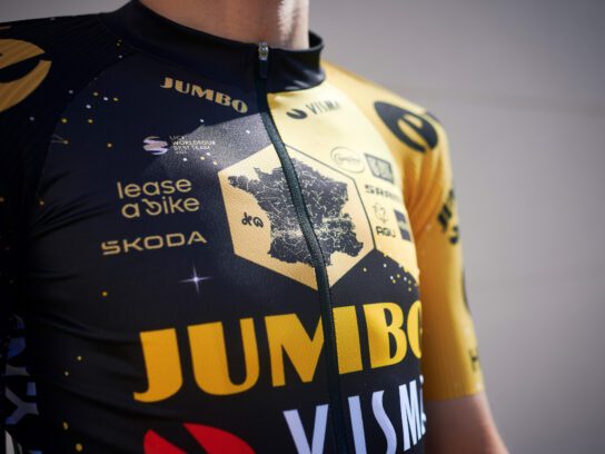 Jumbo Visma shirt The Vélodrome header