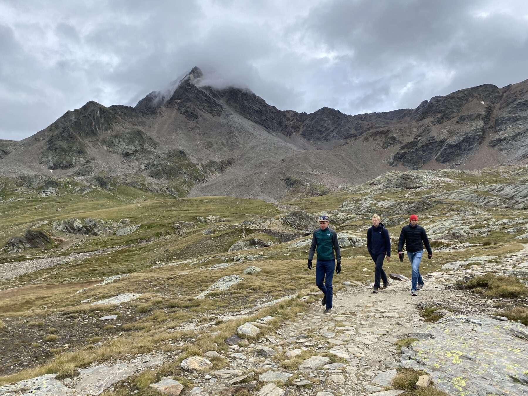 gavia-hike2