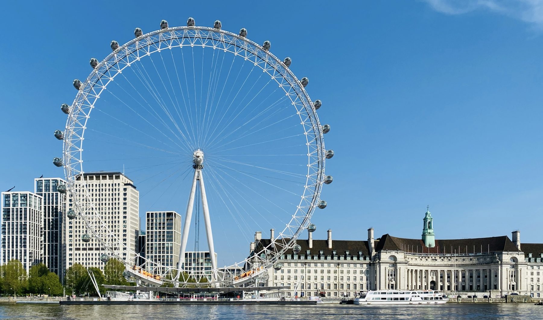 De London Eye, één van de bezienswaardigheden die je kunt bezoeken tijdens een fietstour door Londen.