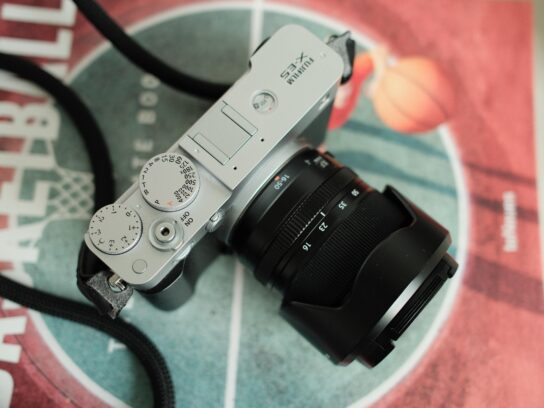 Fujifilm X-E5 header